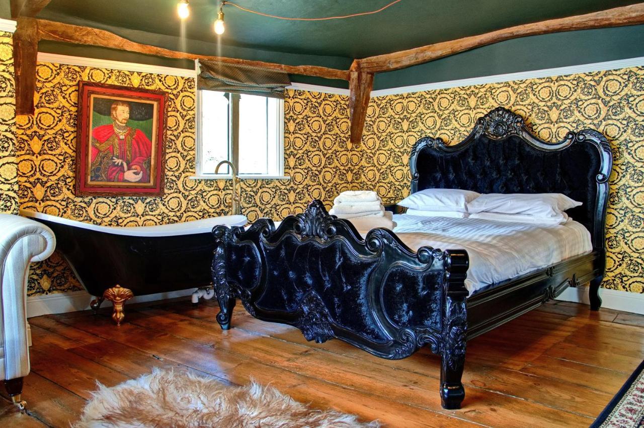 Luxury 9 Bed Manor House Hot Tub Cinema Room Skytv Saffron Walden Esterno foto