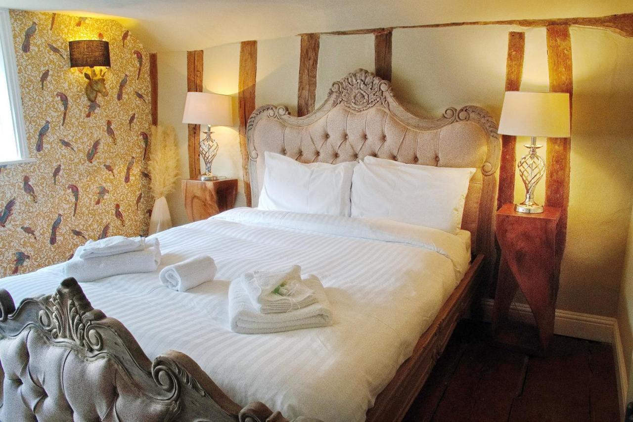 Luxury 9 Bed Manor House Hot Tub Cinema Room Skytv Saffron Walden Esterno foto